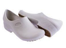 SAPATO IMPERM. BRANCO - STICKY SHOES